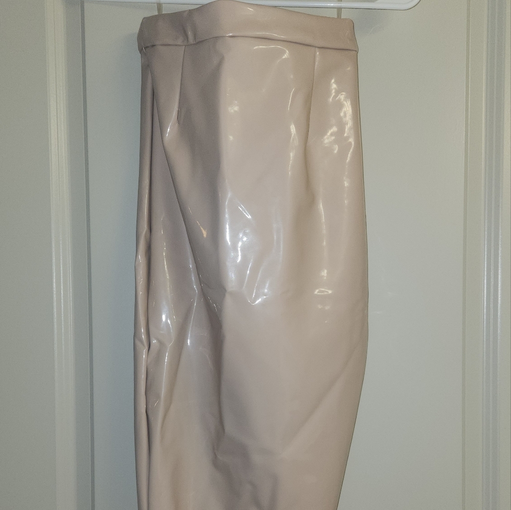 New missing tags. Oh Polly nude latex skirt